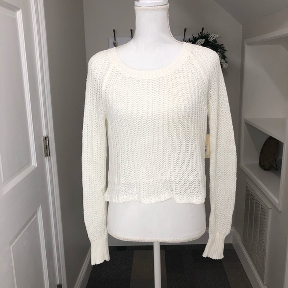 Billabong Sweaters - NWT Billabong • Cropped Sweater• Great for Spring